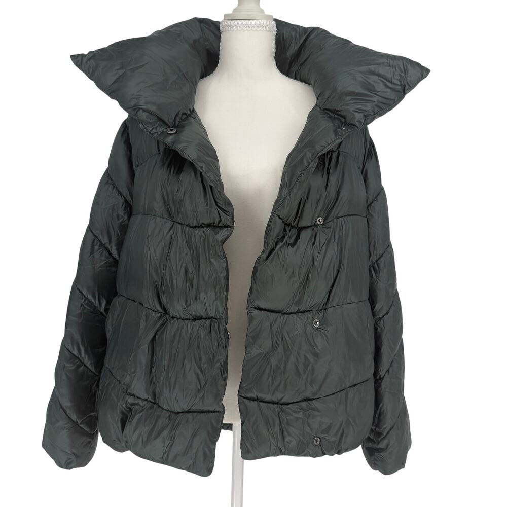 Rachel Parcell Olive Green Short Puffer Jacket Coat Size XS Wide Collar Zip